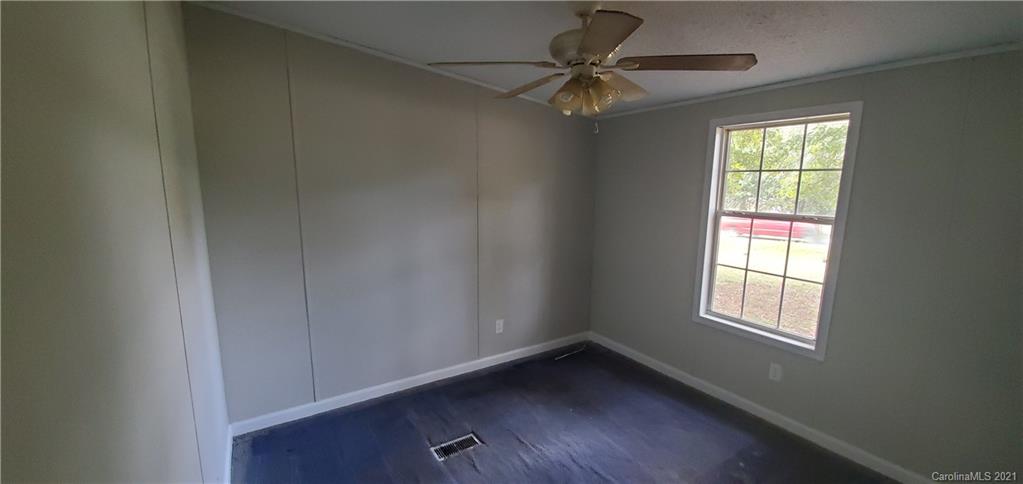 2850 Forbes Road Gastonia, NC 28056 - Photo 10 of 13 Gallery Image 10