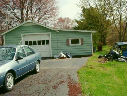 446 Fairview Road Fredonia, PA 16124 - Photo 2 of 6