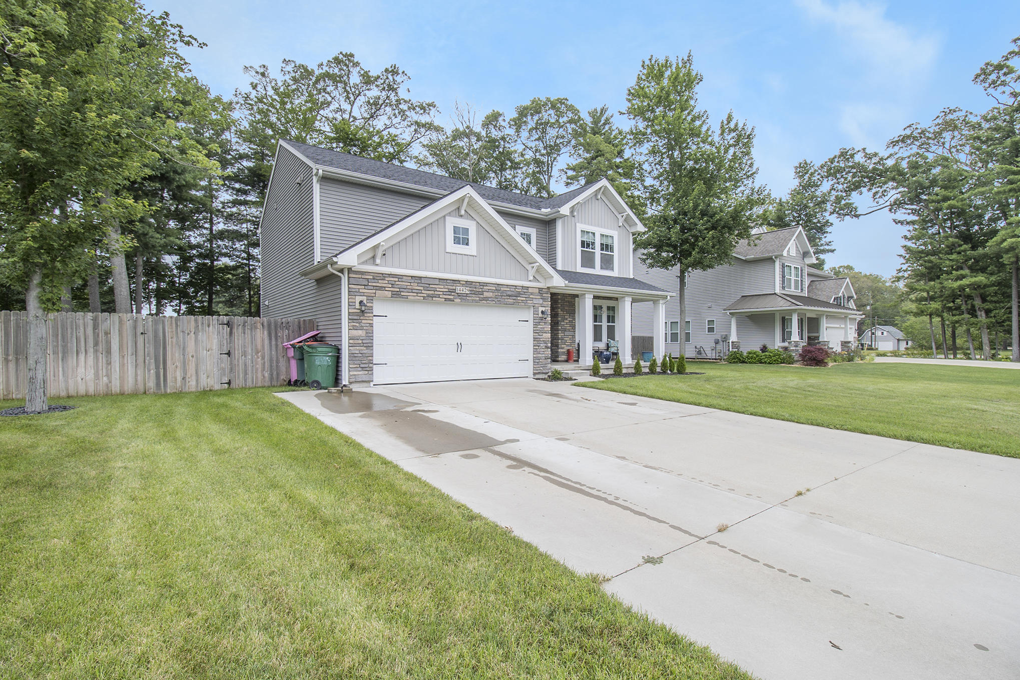 14429 Manor Road Grand Haven, MI 49417 - Photo 27 of 37 BH2A0327