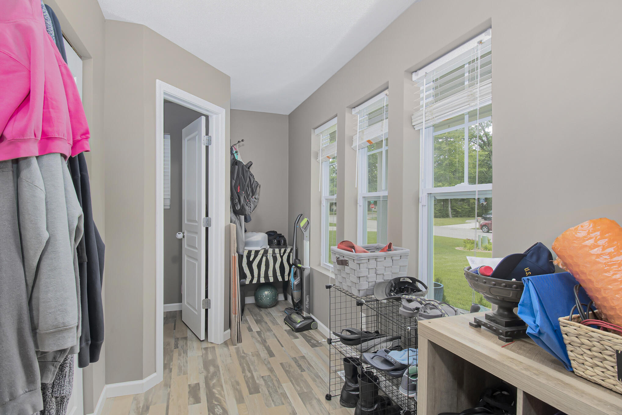 14429 Manor Road Grand Haven, MI 49417 - Photo 4 of 37 BH2A0238