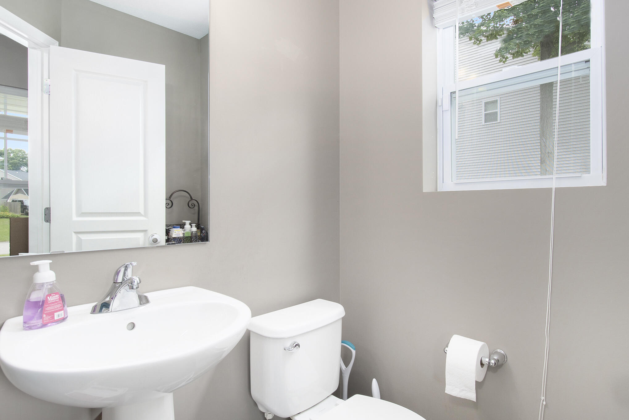 14429 Manor Road Grand Haven, MI 49417 - Photo 9 of 37 BH2A0244