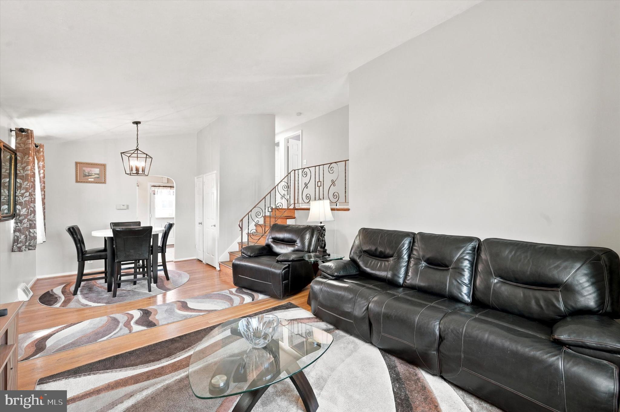 509 Springfield Avenue Folsom, PA 19033 - Photo 5 of 24