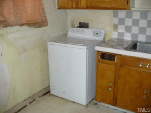 116 Lynn Road Durham, NC 27703 - Photo 6 of 12 Photo 6