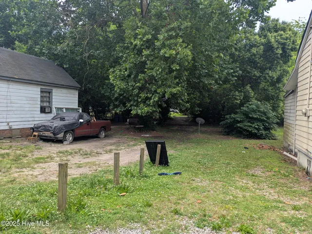 $19,900 | 704 Vance Street East, Wilson, NC 27893