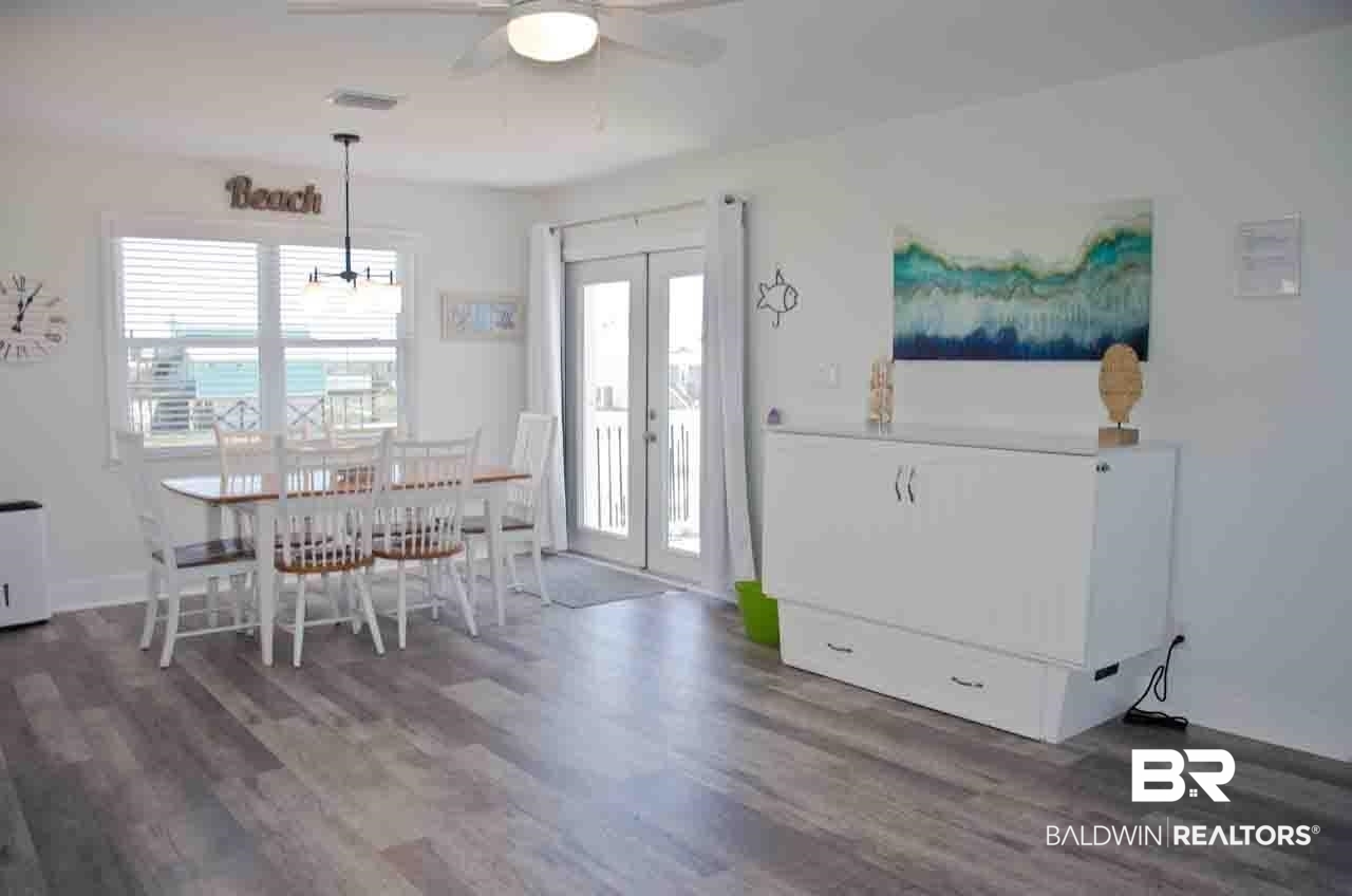 504 Our Road Gulf Shores, AL 36542 - Photo 13 of 48 Spacious Living Area!