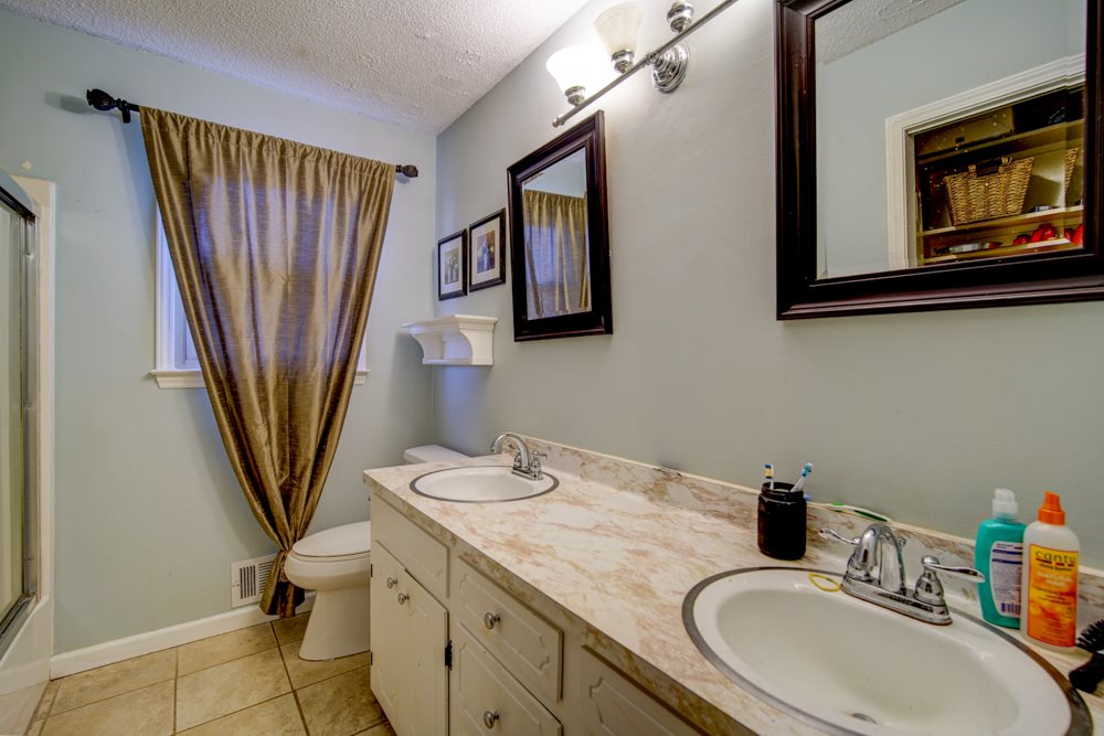 143 Holly Drive Inman, SC 29349 - Photo 20 of 36 Gallery Image 20