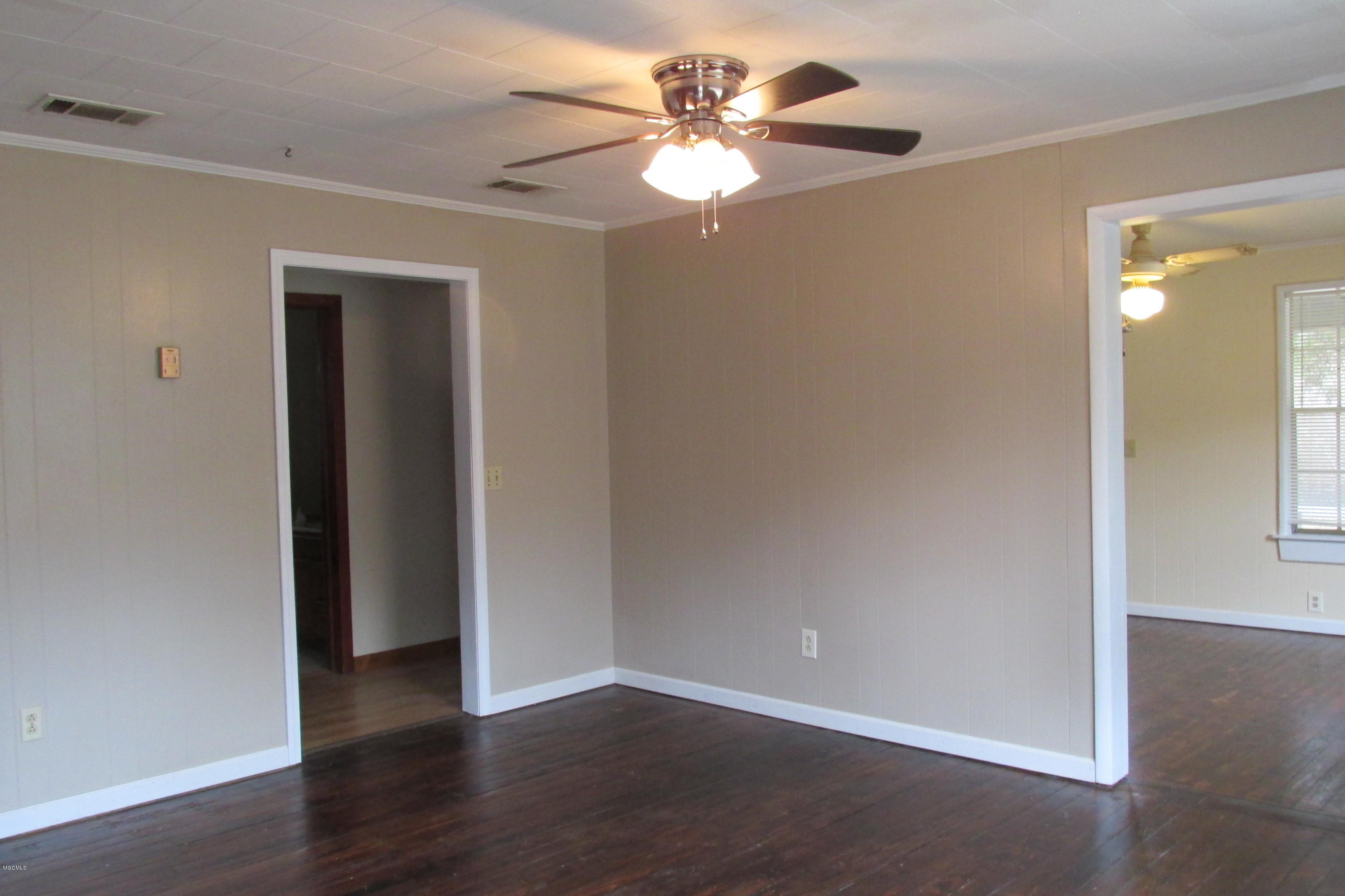8821 Graham Road Moss Point, MS 39562 - Photo 4 of 6 IMG_1183