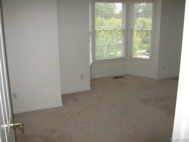 2311 Andover Boulevard Rochester, MI 48306 - Photo 13 of 15 BED3