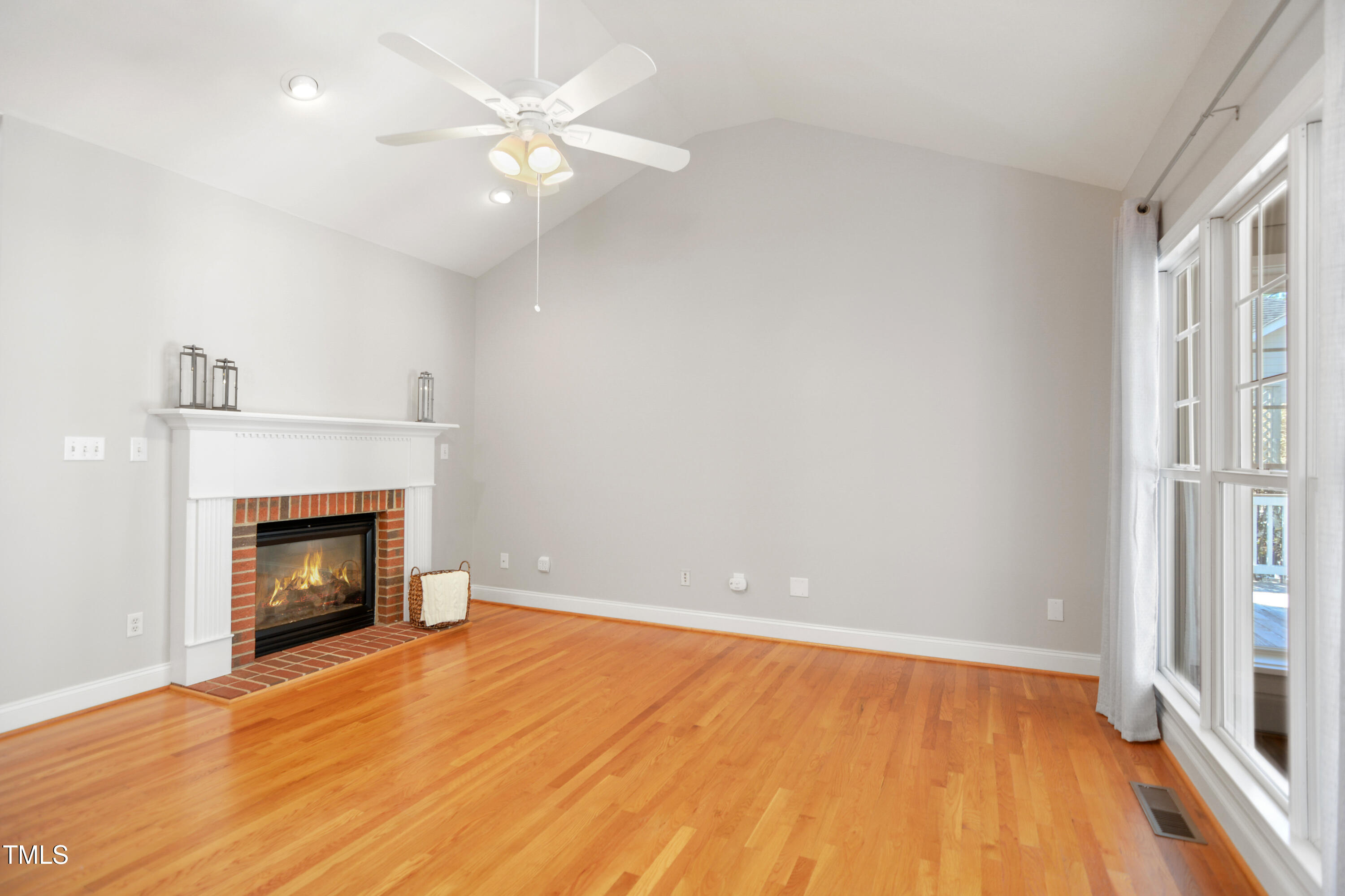 10617 Catara Drive Raleigh, NC 27614 - Photo 7 of 29 08