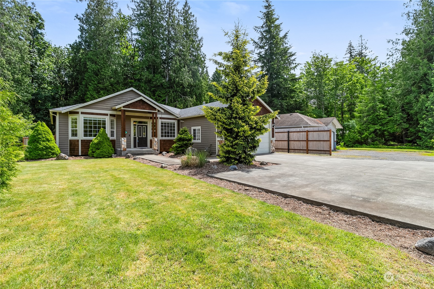 2246 Yew Street Road Bellingham, WA 98229 - Photo 1 of 35 Gallery Image 1