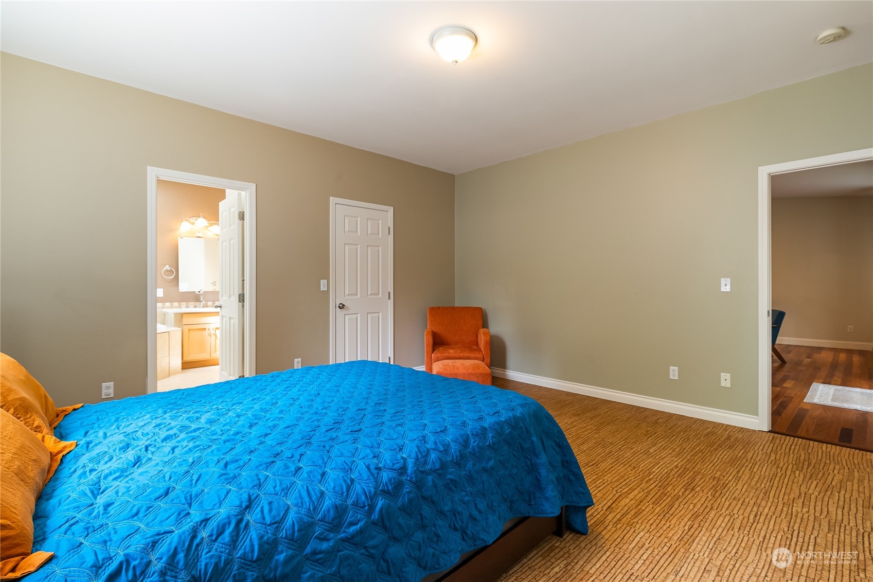 2246 Yew Street Road Bellingham, WA 98229 - Photo 16 of 35 Gallery Image 16