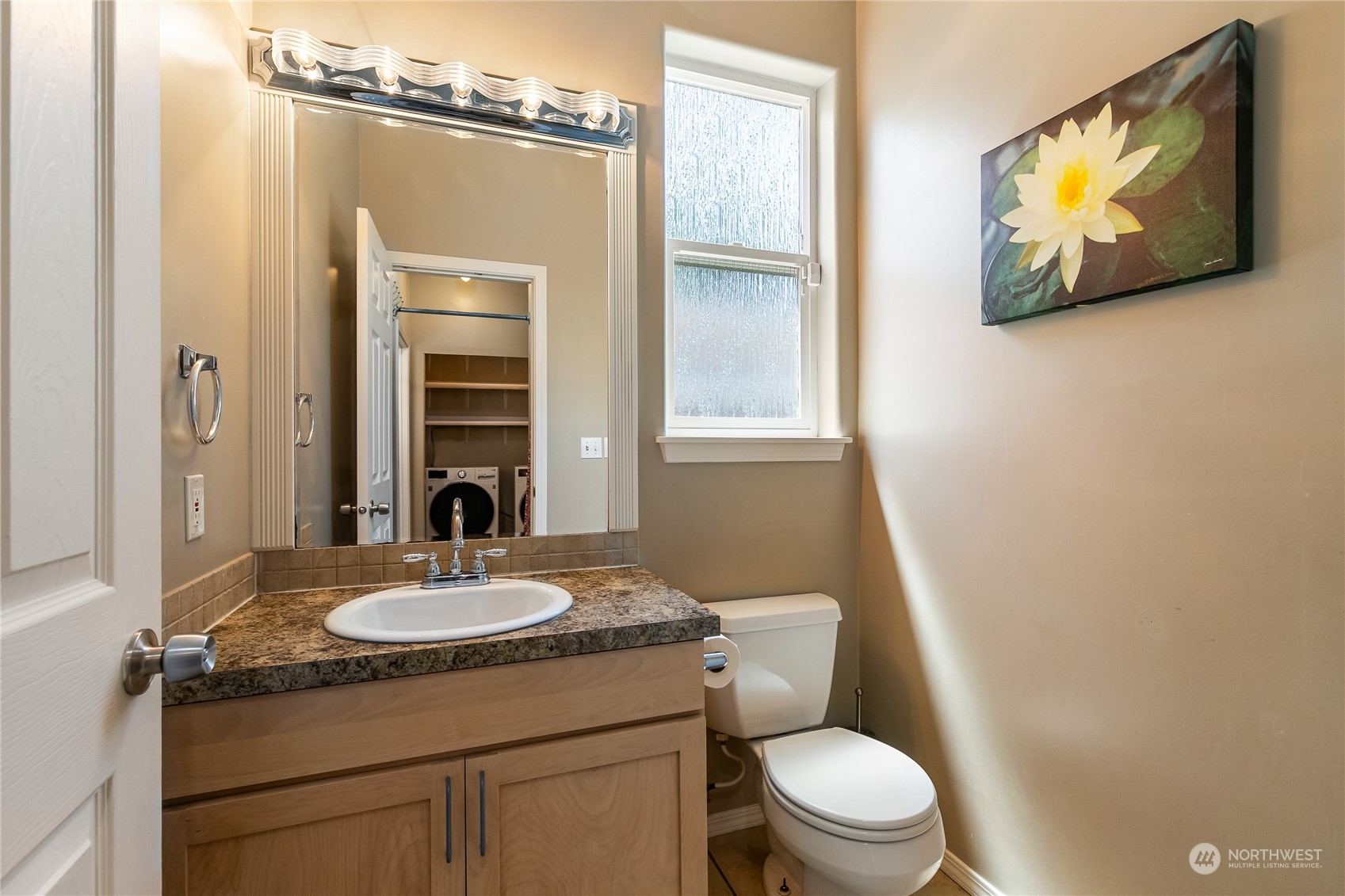 2246 Yew Street Road Bellingham, WA 98229 - Photo 25 of 35 Gallery Image 25