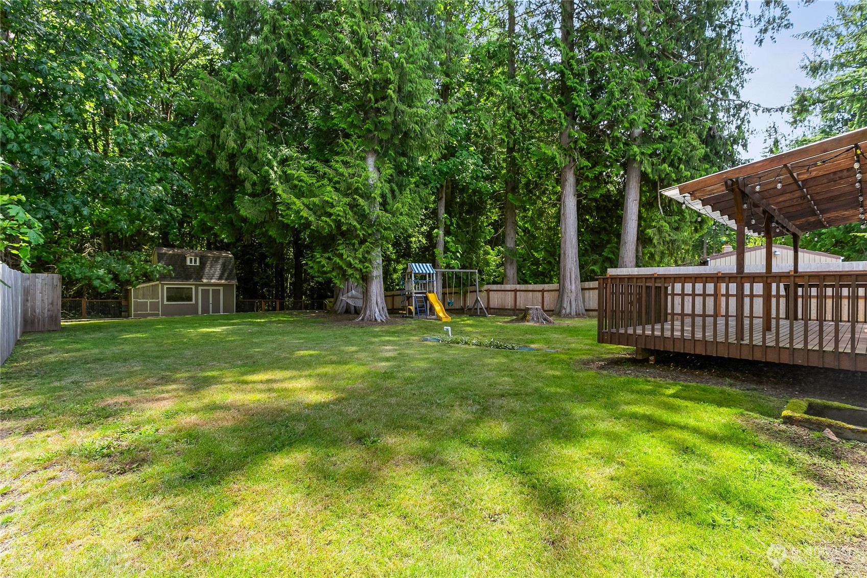 2246 Yew Street Road Bellingham, WA 98229 - Photo 29 of 35 Gallery Image 29