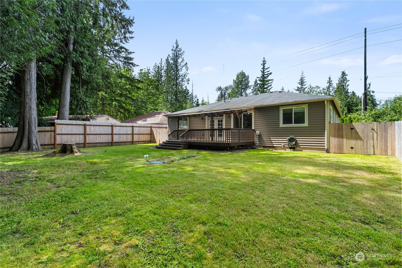 2246 Yew Street Road Bellingham, WA 98229 - Photo 31 of 35 Gallery Image 31