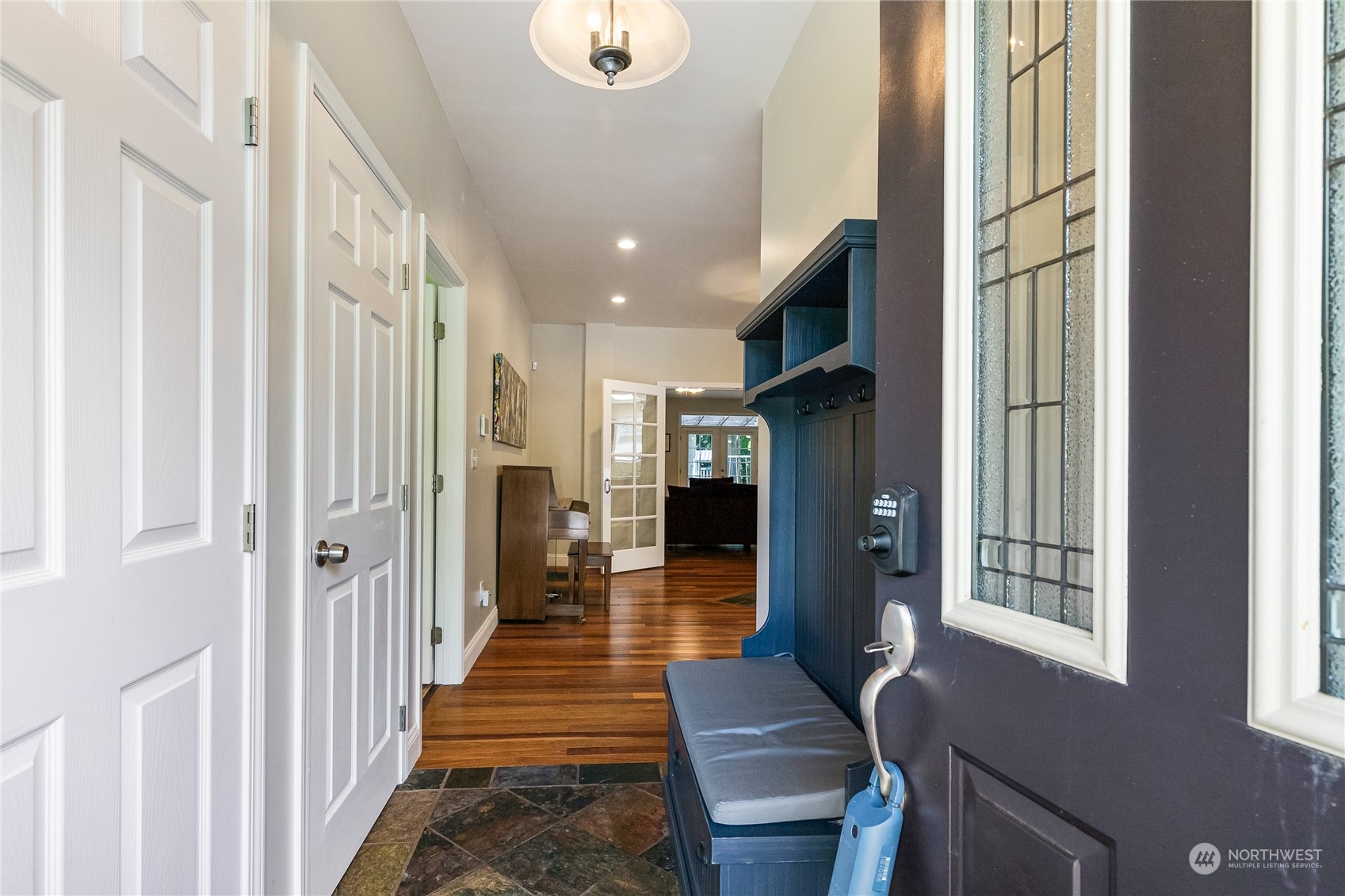 2246 Yew Street Road Bellingham, WA 98229 - Photo 7 of 35 Gallery Image 7