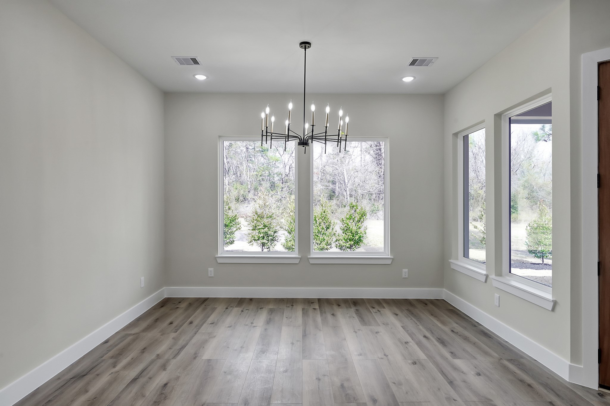 90 Wick Willow Road Montgomery, TX 77356 - Photo 26 of 49 Dining area alternate view