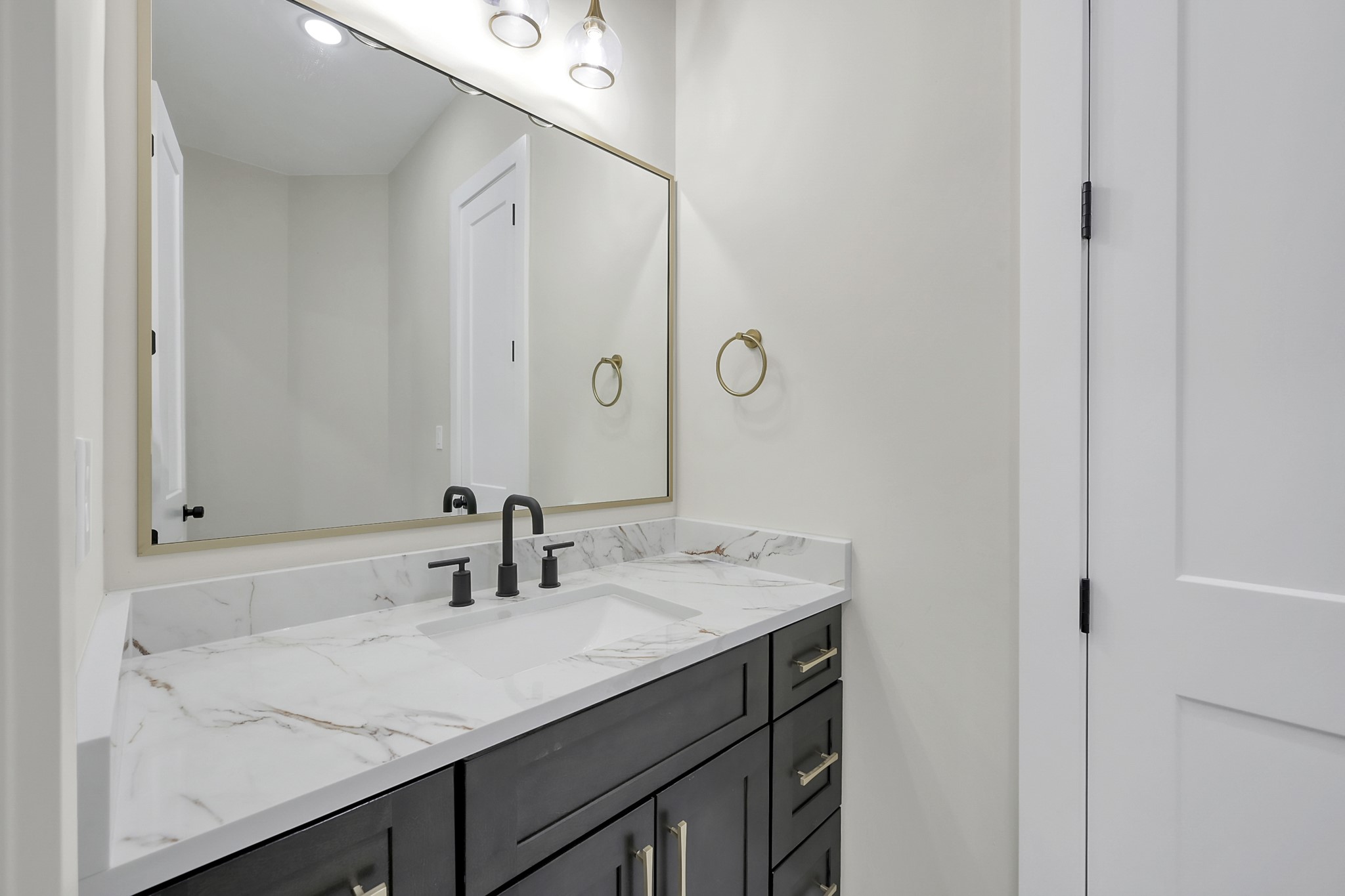 90 Wick Willow Road Montgomery, TX 77356 - Photo 38 of 49 Bedroom two bathroom sink and access to Jack and Jill bathroom