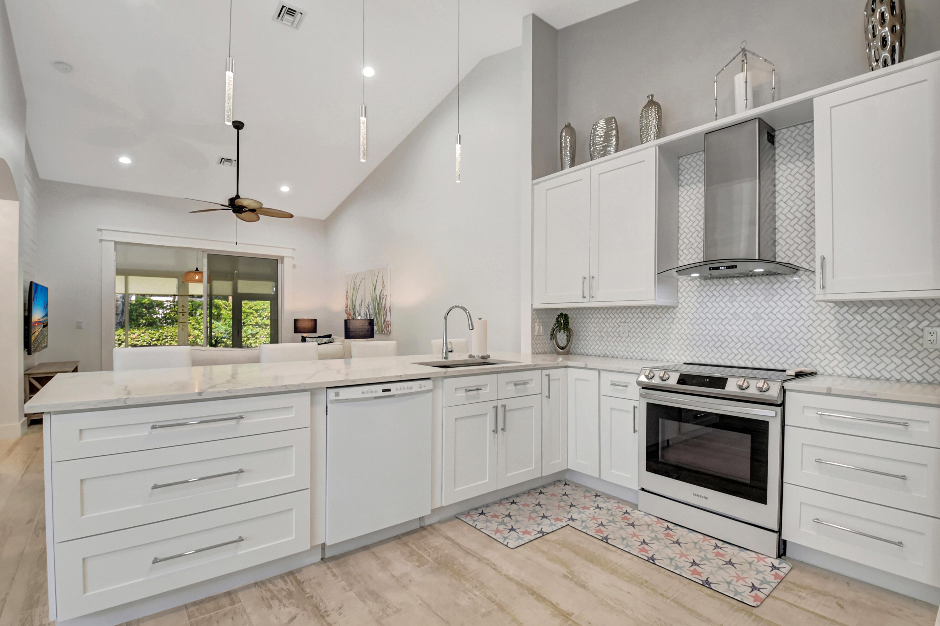 6189 Petunia Road Delray Beach, FL 33484 - Photo 15 of 64 DSC_7686
