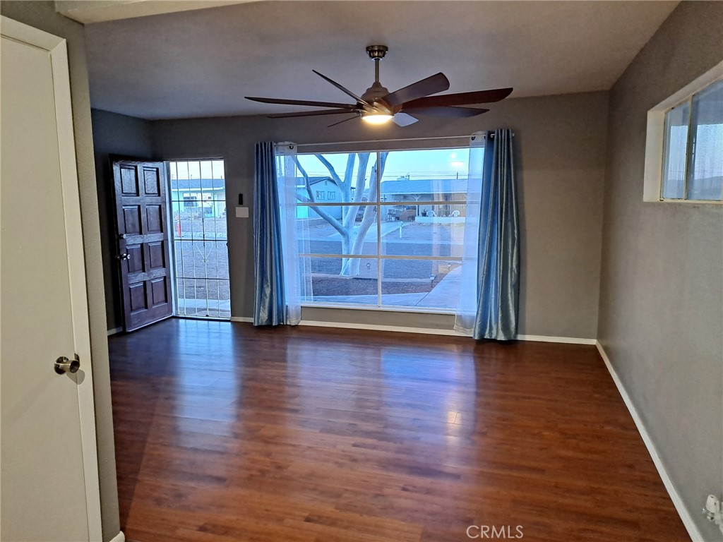 1920 Flora Vista Needles, CA 92363 - Photo 5 of 16