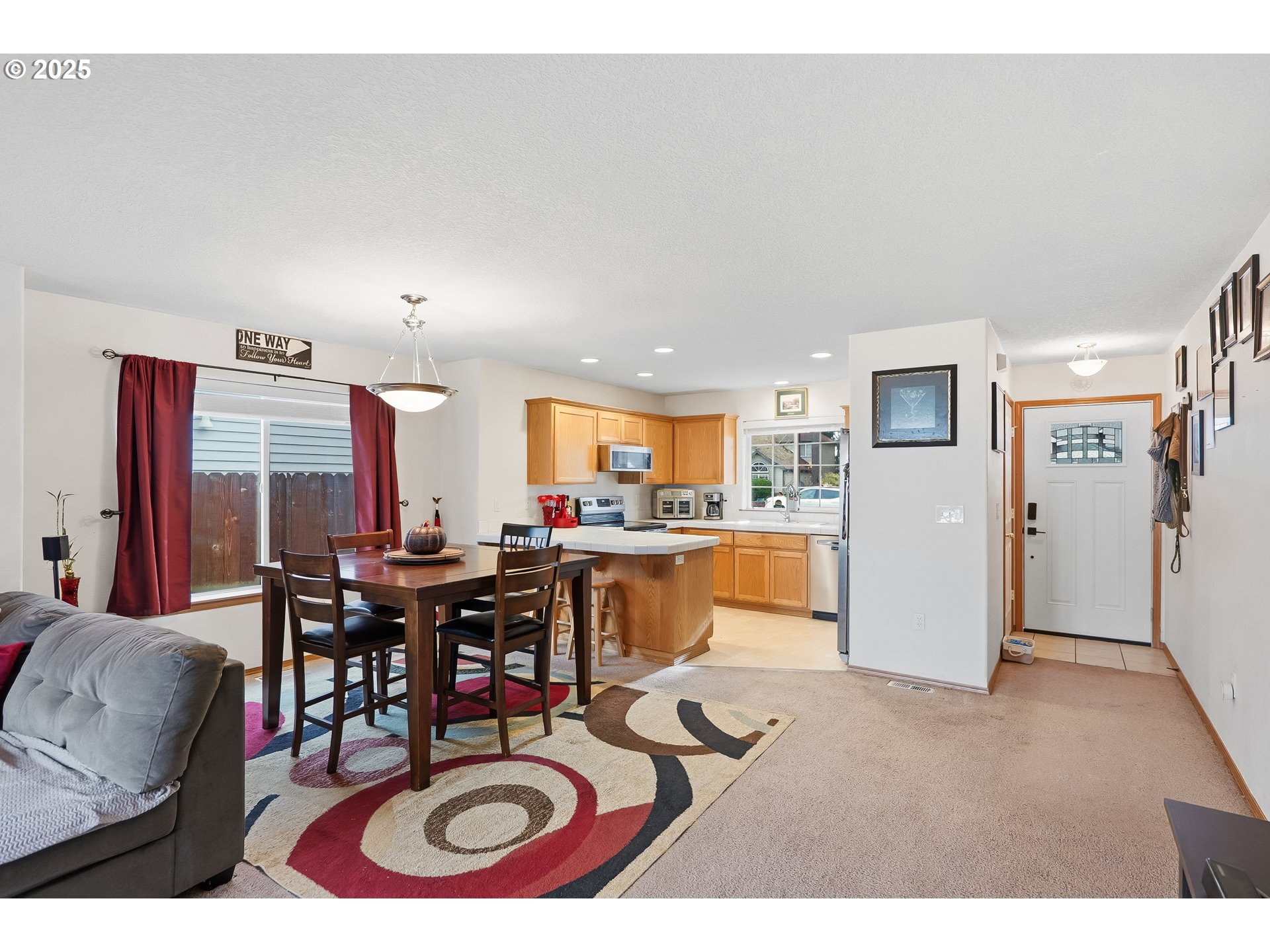 821 East Henry Road Newberg, OR 97132 - Photo 3 of 23