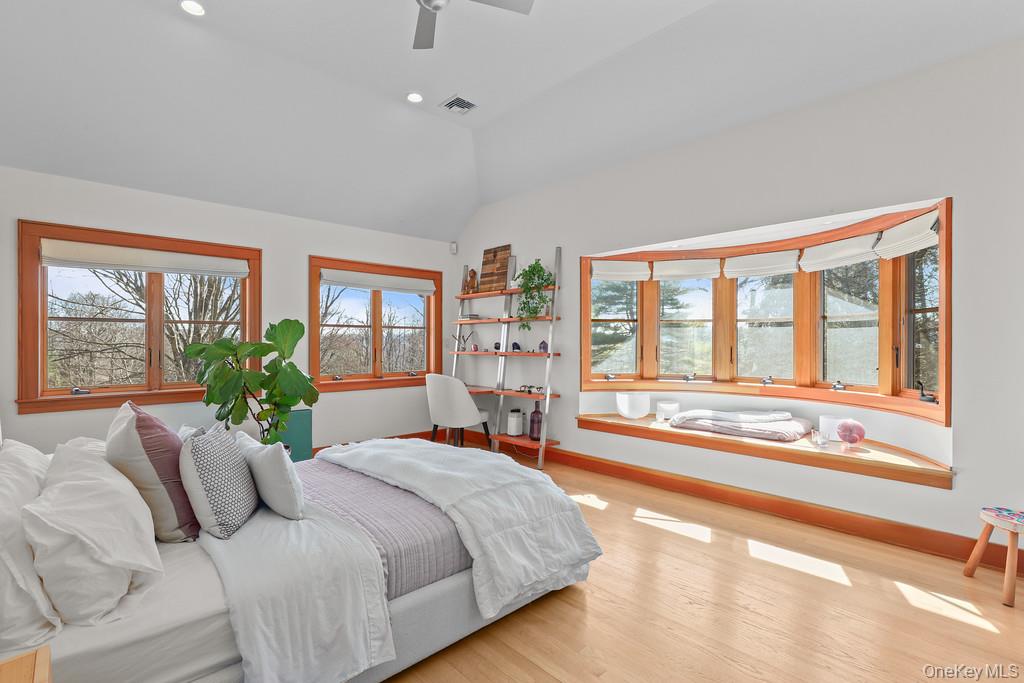 37 Hyatt Road Briarcliff Manor, NY 10510 - Photo 24 of 37 Upstairs primary suite