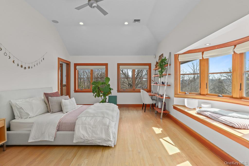 37 Hyatt Road Briarcliff Manor, NY 10510 - Photo 25 of 37 Primary bedroom with window seating