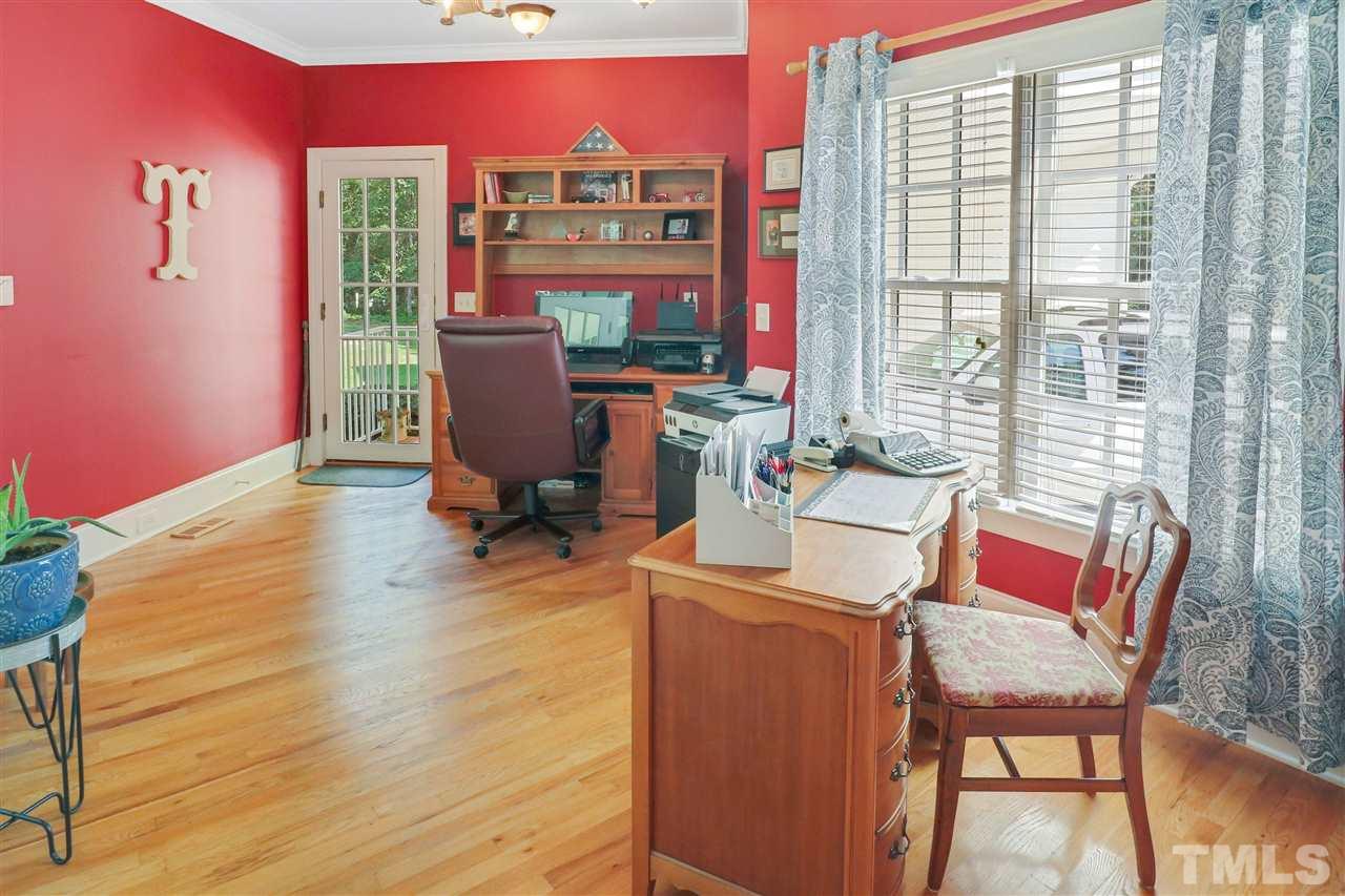 200 C Murdock Road Cameron, NC 28326 - Photo 11 of 30 Could this be your morning room...I think so!