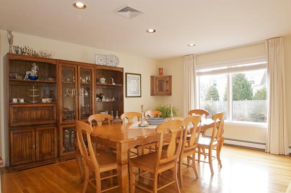 5 Ida Road Marblehead, MA 01945 - Photo 4 of 30