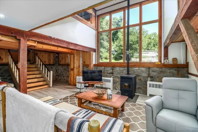 $3,300 | 155 Squash Hollow Road, New Milford, CT 06776