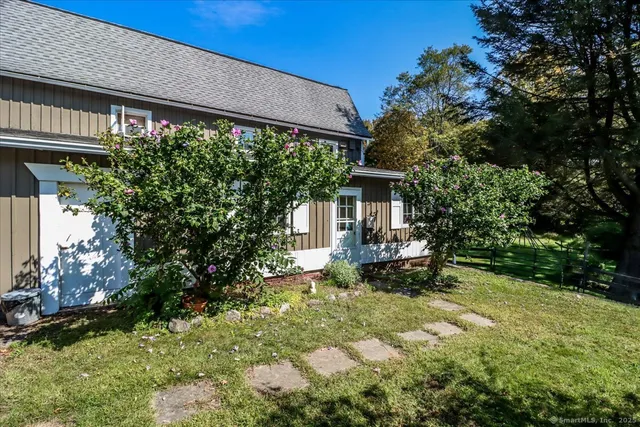 $3,300 | 155 Squash Hollow Road, New Milford, CT 06776