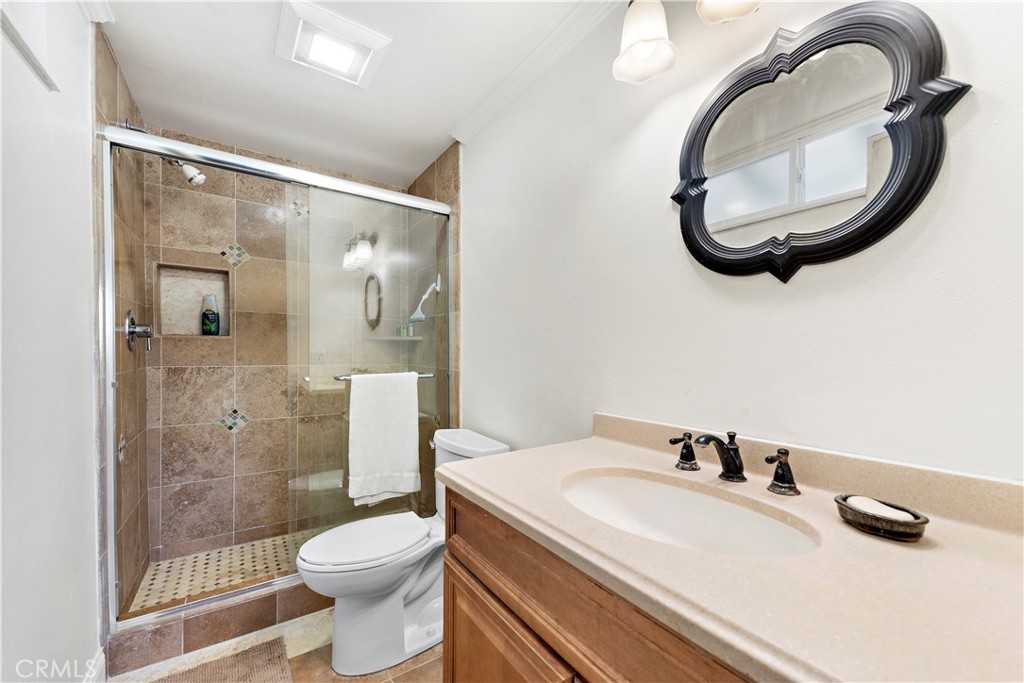 710 Avenida Columbo San Clemente, CA 92672 - Photo 11 of 21