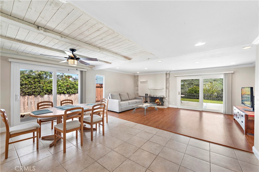 710 Avenida Columbo San Clemente, CA 92672 - Photo 3 of 21