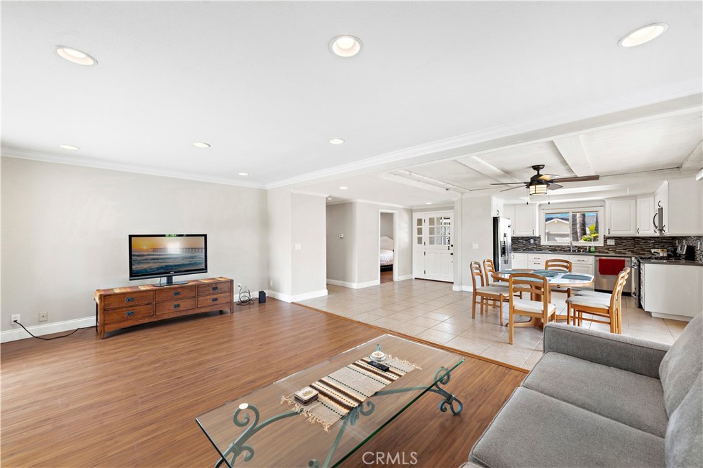 710 Avenida Columbo San Clemente, CA 92672 - Photo 8 of 21