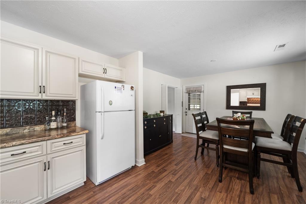 3845 Whitehaven Road Winston-Salem, NC 27106 - Photo 12 of 37