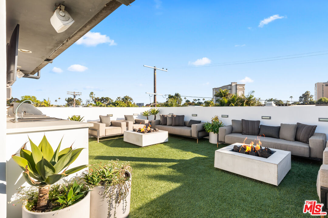 3159 Thatcher Avenue Marina del Rey, CA 90292 - Photo 53 of 61