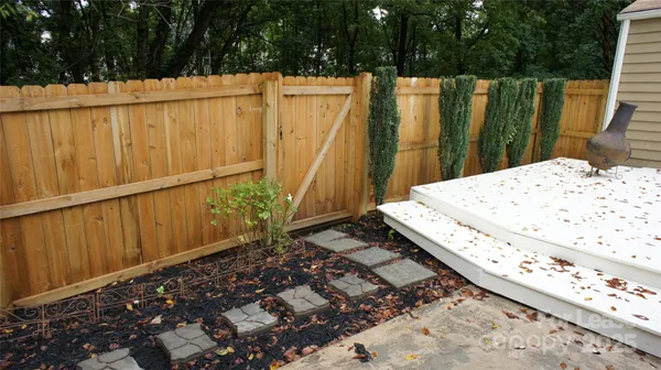 $1,700 | 8306 Summerglen Creek, Charlotte, NC 28227