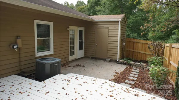 $1,700 | 8306 Summerglen Creek, Charlotte, NC 28227