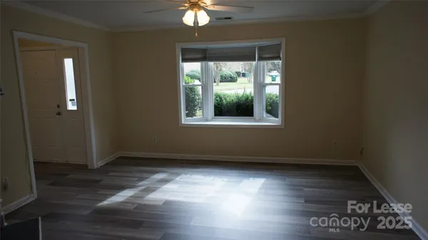 $1,700 | 8306 Summerglen Creek, Charlotte, NC 28227