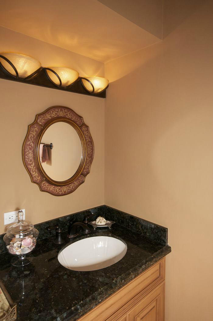 17587 Tiffany Trace Drive Boca Raton, FL 33487 - Photo 14 of 23 halfbath_700