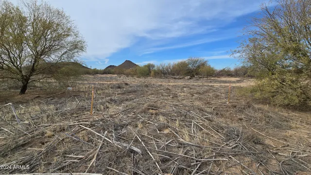 $105,000 | 994-xx North 146th Avenue, Surprise, AZ 85387