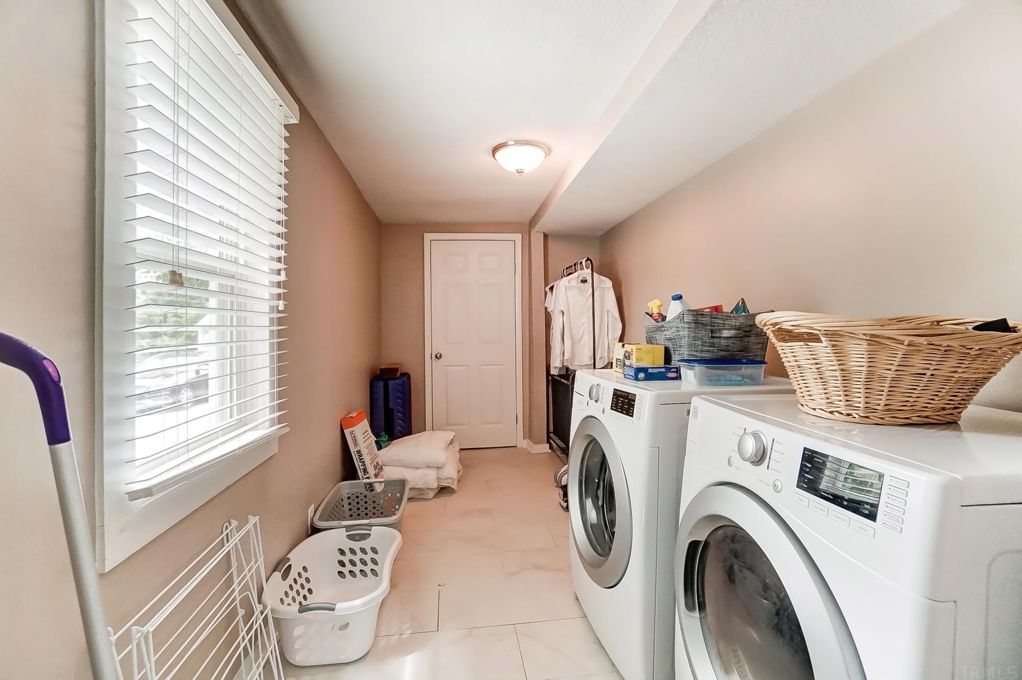 3909 St Joe Center Road Fort Wayne, IN 46835 - Photo 17 of 35