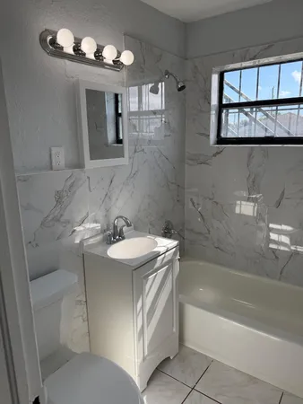 $1,500 | 1273 West 34th Street, Unit 2, Riviera Beach, FL 33404