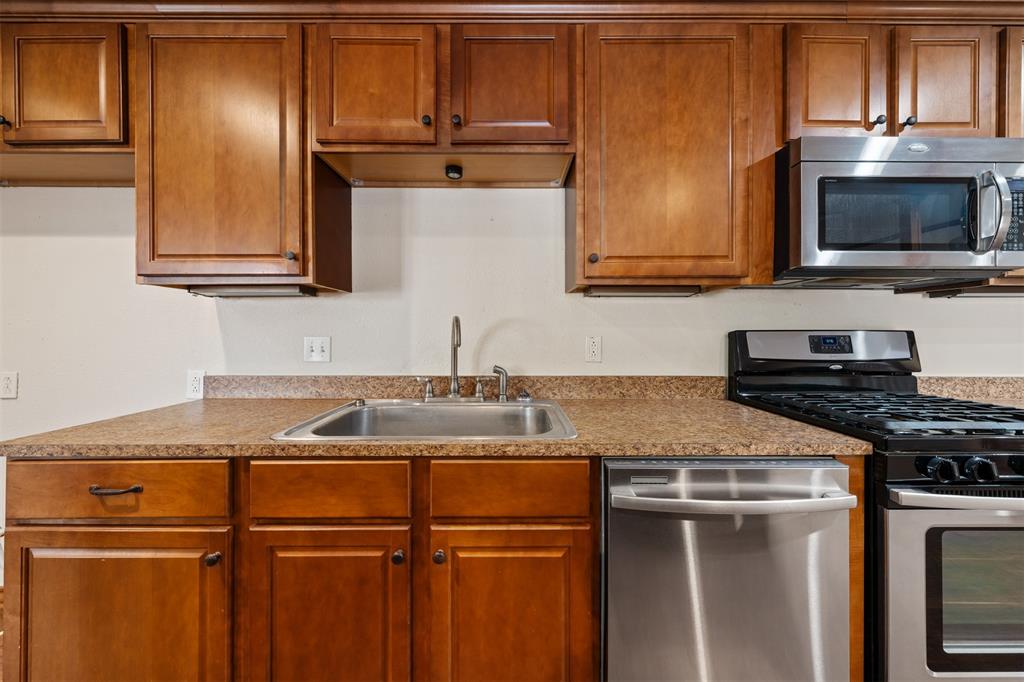 6401 Rock Creek Road Waco, TX 76708 - Photo 25 of 40 Gallery Image 25