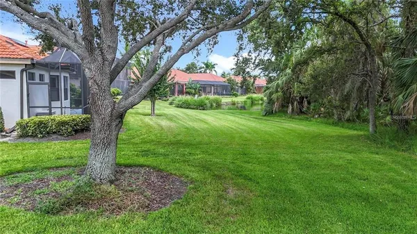 $3,600 | 5162 Cote Du Rhone Way, Sarasota, FL 34238