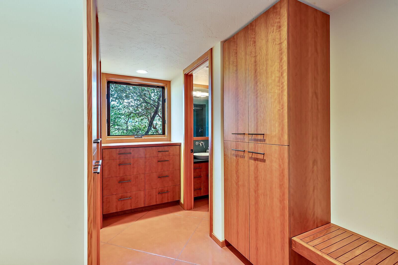4922 Pioneer Road Medford, OR 97501 - Photo 40 of 70 Downstairs hall to laundry and bathroom
