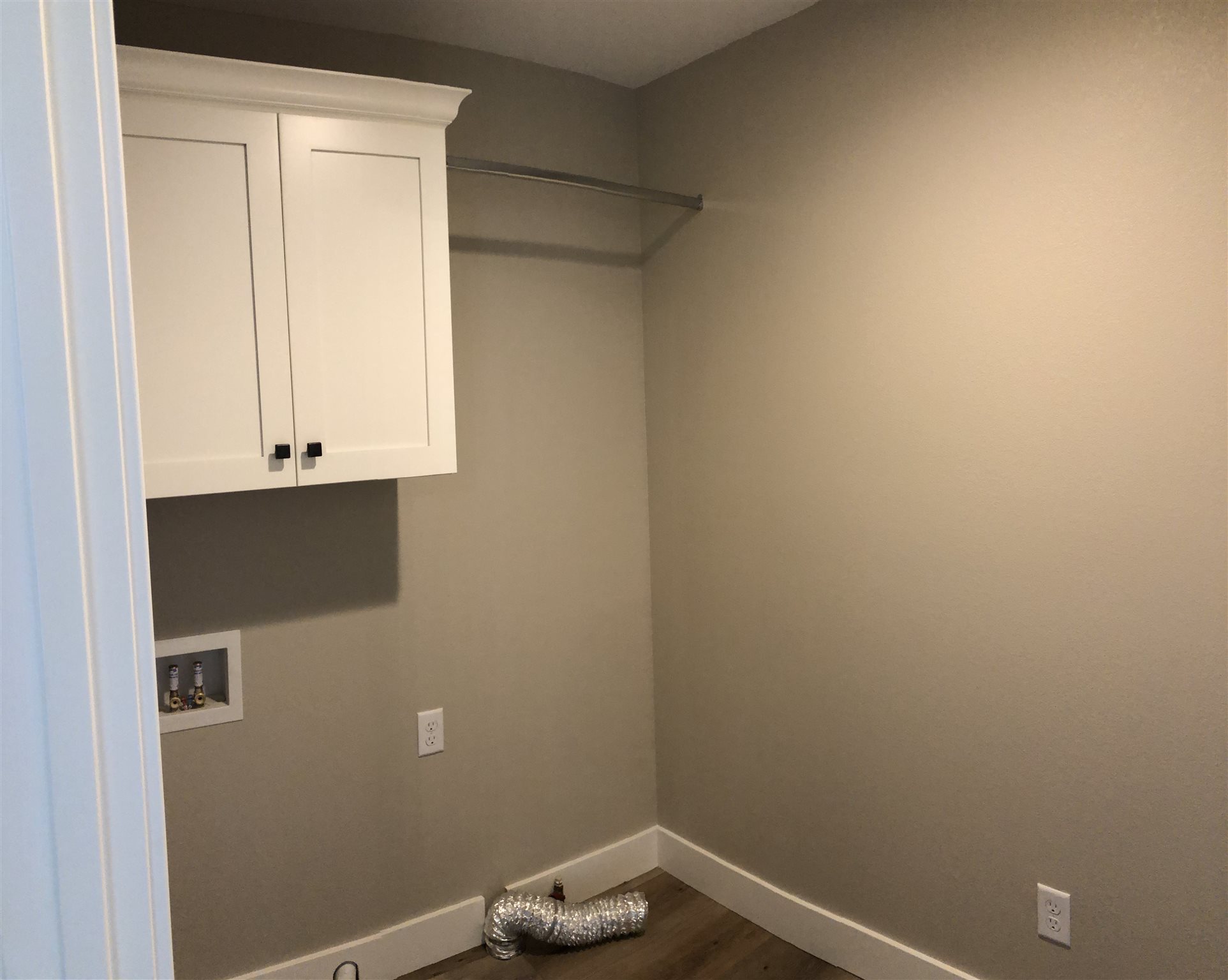 2013 Wakefield Road Goshen, IN 46528 - Photo 21 of 28 Gallery Image 21