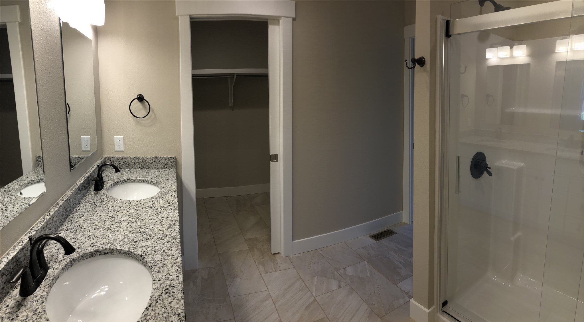 2013 Wakefield Road Goshen, IN 46528 - Photo 27 of 28 Gallery Image 27