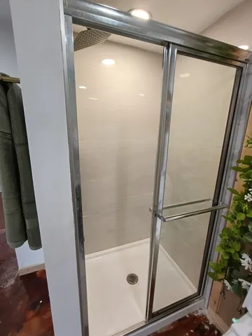 $1,200 | 1125 Molitor Road, Unit B, Aurora, IL 60505