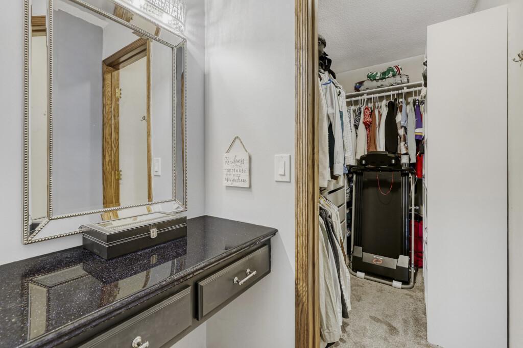 1340 Broadview Avenue Chaska, MN 55318 - Photo 14 of 28