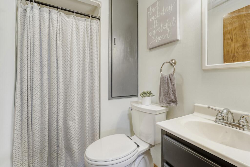 1340 Broadview Avenue Chaska, MN 55318 - Photo 24 of 28